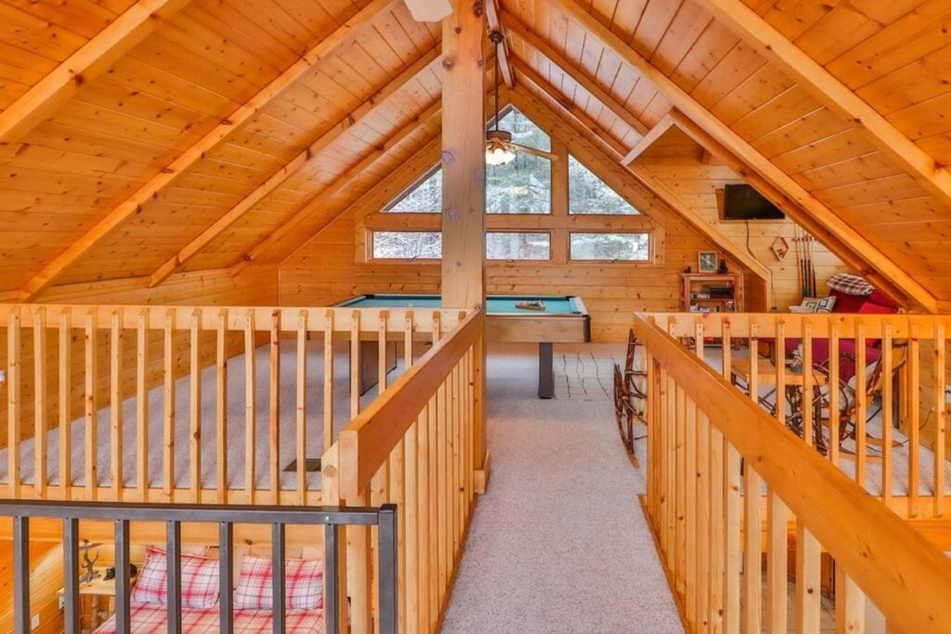 Romantic, Honeymoon Cabin In The Smokies! Gatlinburg Kültér fotó