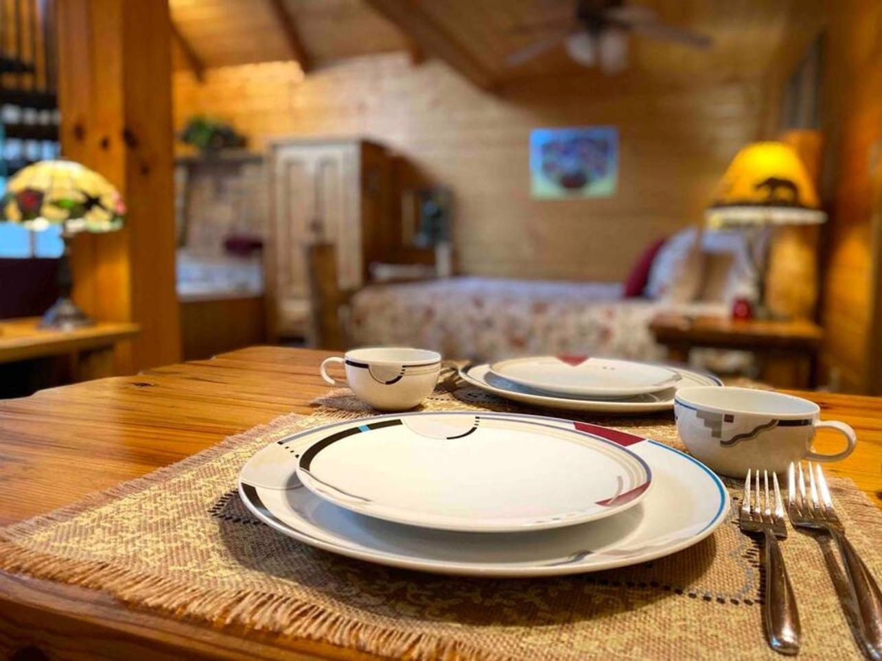 Romantic, Honeymoon Cabin In The Smokies! Gatlinburg Kültér fotó